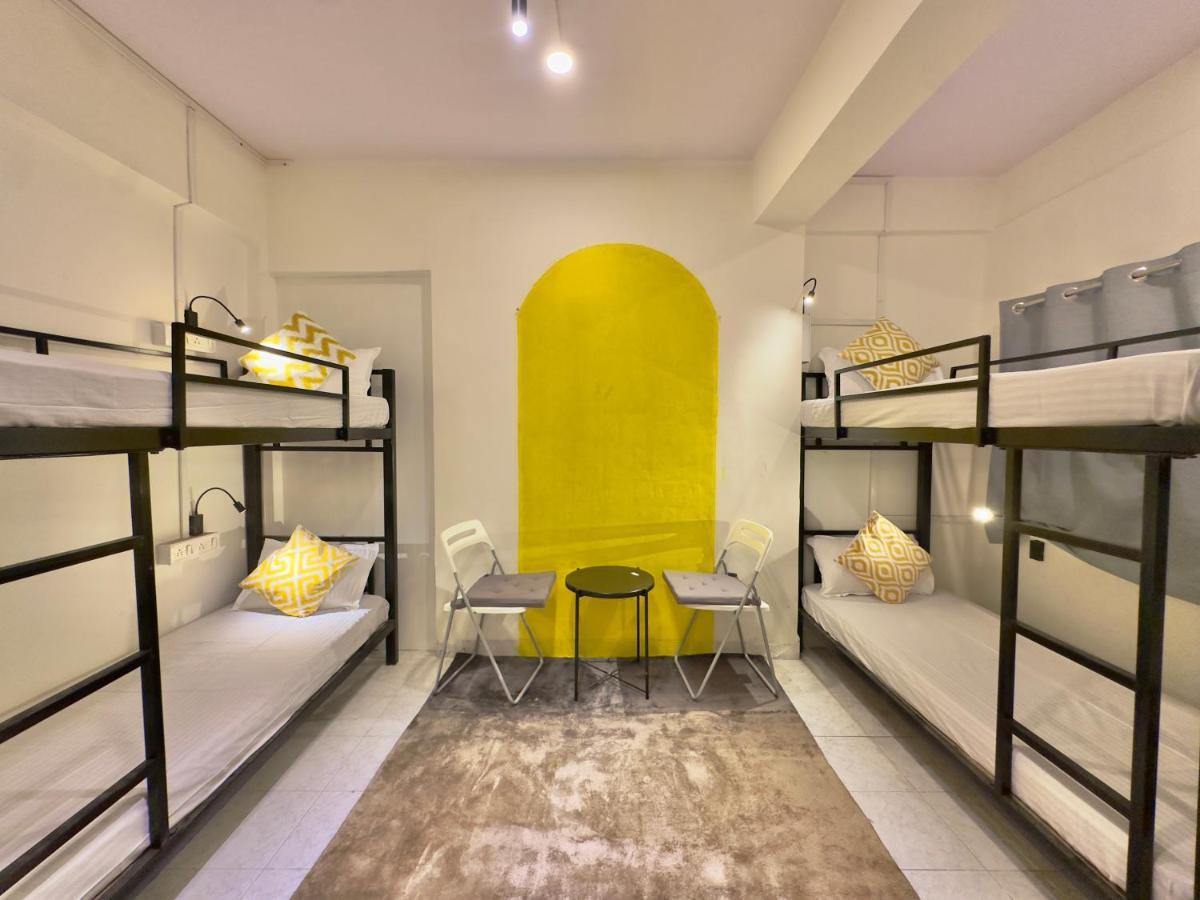 Locomo Express - Stay Work Eat Mumbai Exterior photo