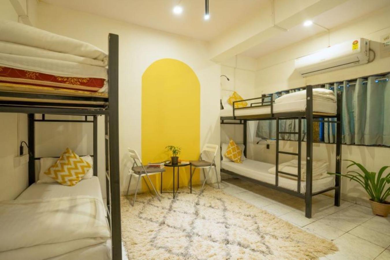 Locomo Express - Stay Work Eat Mumbai Exterior photo